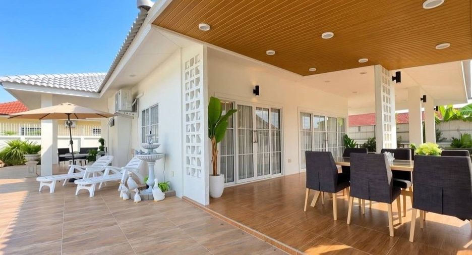 For sale 3 ベッドルーム villa in Bang Saray, Pattaya