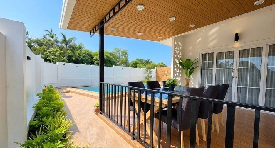 For sale 3 ベッドルーム villa in Bang Saray, Pattaya
