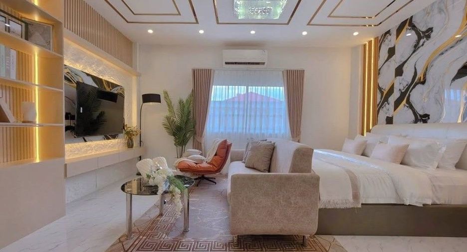 For sale 3 ベッドルーム villa in Bang Saray, Pattaya