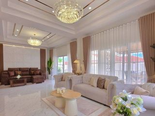 For sale 3 ベッドルーム villa in Bang Saray, Pattaya