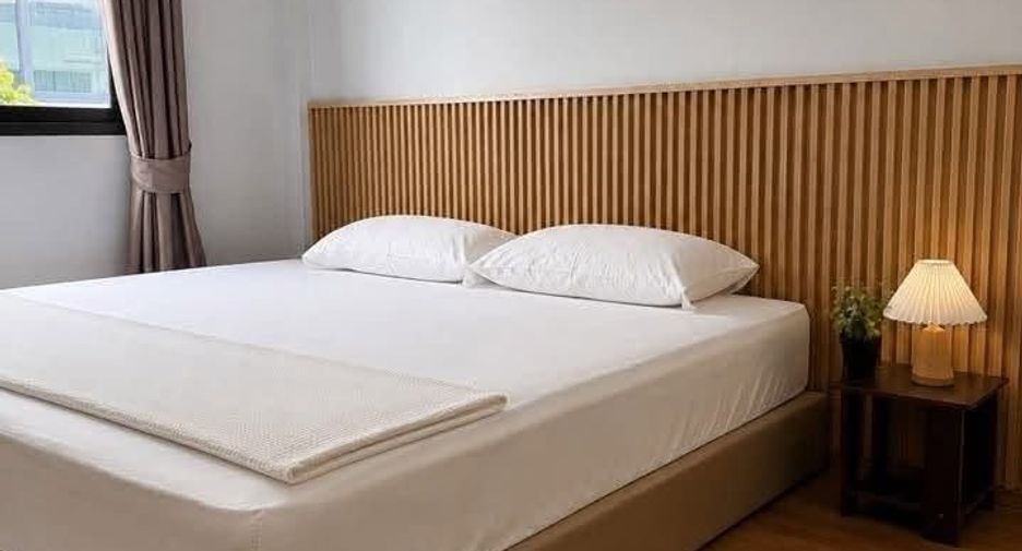 Аренда 4 спальни таунхаус в Bang Phli, Самутпракан