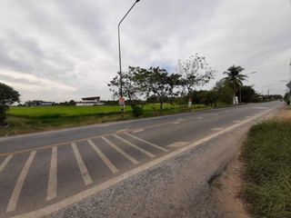 出售 土地 在 Lam Luk Ka, Pathum Thani
