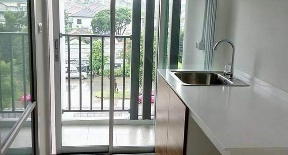 Condo en venta de 20 habitaciones en Prawet, Bangkok