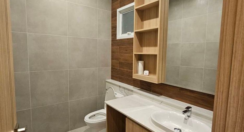 For sale 3 bedrooms house in Bang Lamung, Chonburi