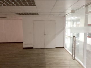 À vendre bureau à Bang Rak, Bangkok