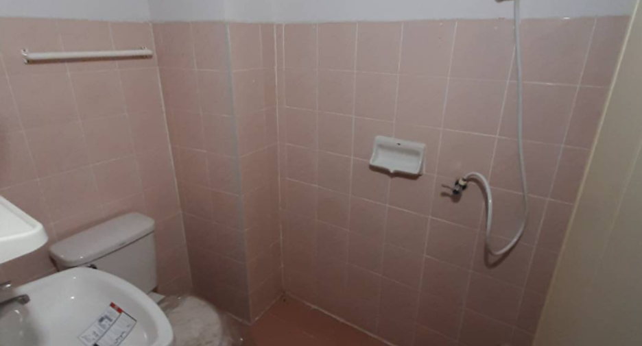 For sale 20 bedrooms retail Space in Pluak Daeng, Rayong