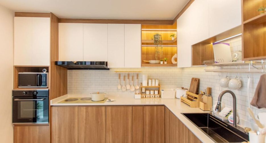 Casa adosada en venta de 3 habitaciones en Khan Na Yao, Bangkok