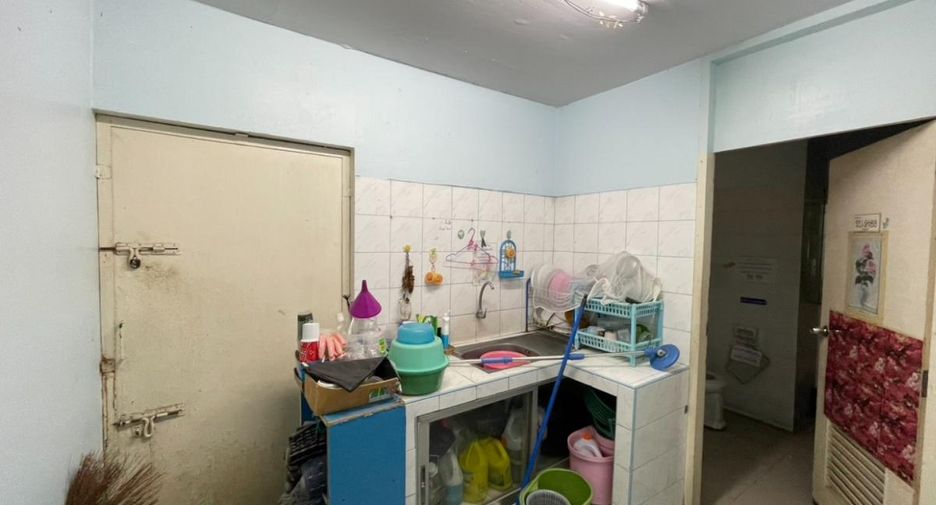 Gewerbefläche zur Miete mit 10 Zimmer in Bang Lamung, Chonburi