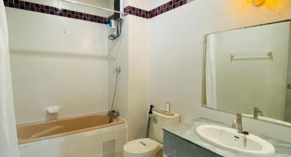 À vendre 4 chambres maison à Bang Lamung, Chonburi