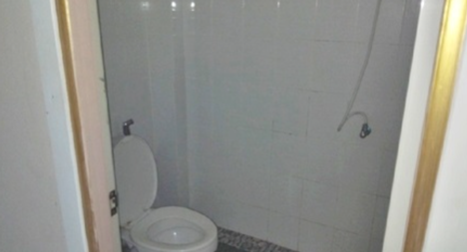 Apartment zum Kauf mit 11 Zimmer in Mueang Surat Thani, Surat Thani