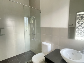 For sale 2 ベッドルーム townhouse in Cha Am, Phetchaburi