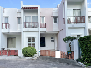 For sale 2 ベッドルーム townhouse in Cha Am, Phetchaburi
