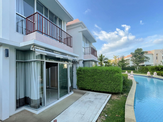 For sale 2 ベッドルーム townhouse in Cha Am, Phetchaburi