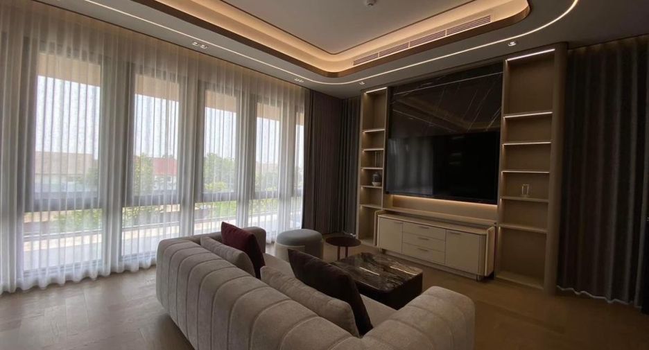 Casa en venta de 5 habitaciones en Bueng Kum, Bangkok