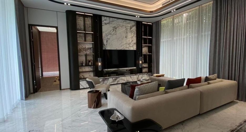 Casa en venta de 5 habitaciones en Bueng Kum, Bangkok