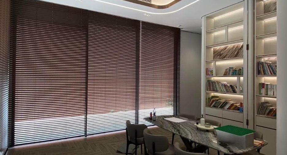 Casa en venta de 5 habitaciones en Bueng Kum, Bangkok
