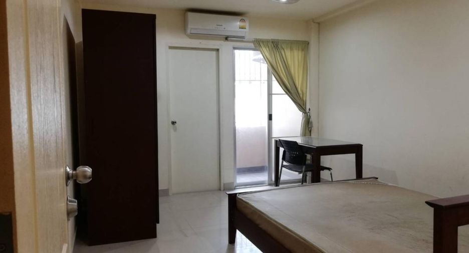 Apartamento en venta de 11 habitaciones en Mueang Chon Buri, Chonburi