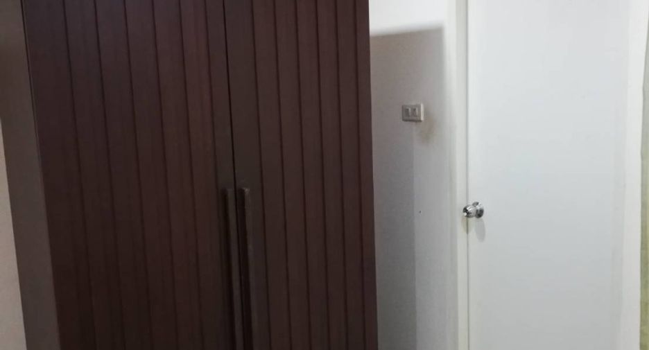 Apartamento en venta de 11 habitaciones en Mueang Chon Buri, Chonburi