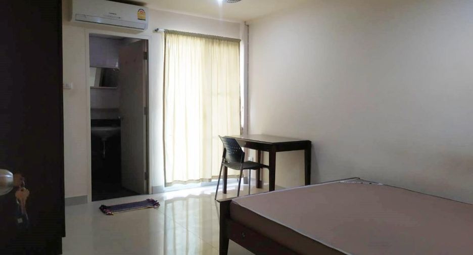 Apartamento en venta de 11 habitaciones en Mueang Chon Buri, Chonburi