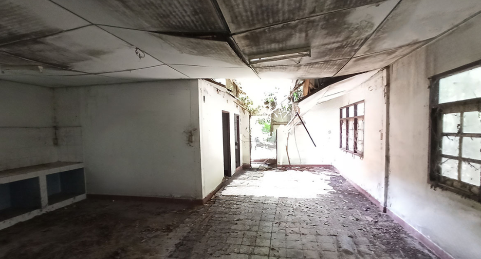 Casa en venta de 4 habitaciones en Bo Phloi, Kanchanaburi