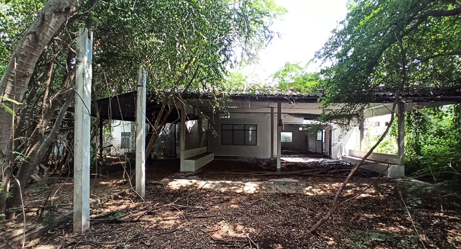 Casa en venta de 4 habitaciones en Bo Phloi, Kanchanaburi