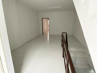 Продажа 1 кровать торговое помещение в Mueang Khon Kaen, Кхонкен