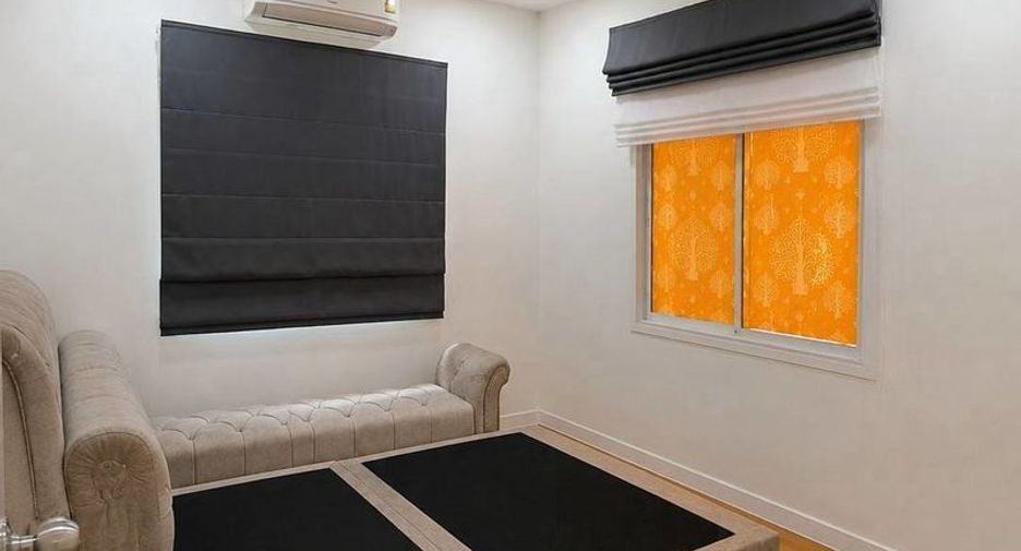 À louer 4 chambres maison à Mueang Samut Prakan, Samut Prakan