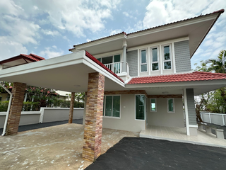 À vendre 3 chambres maison à Mueang Nakhon Ratchasima, Nakhon Ratchasima