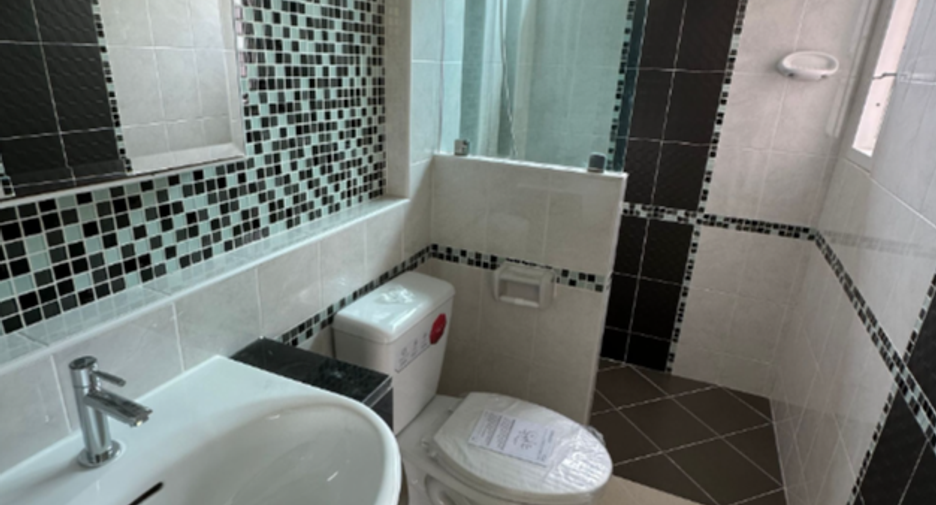 For sale 3 ベッドルーム house in Mueang Nakhon Ratchasima, Nakhon Ratchasima