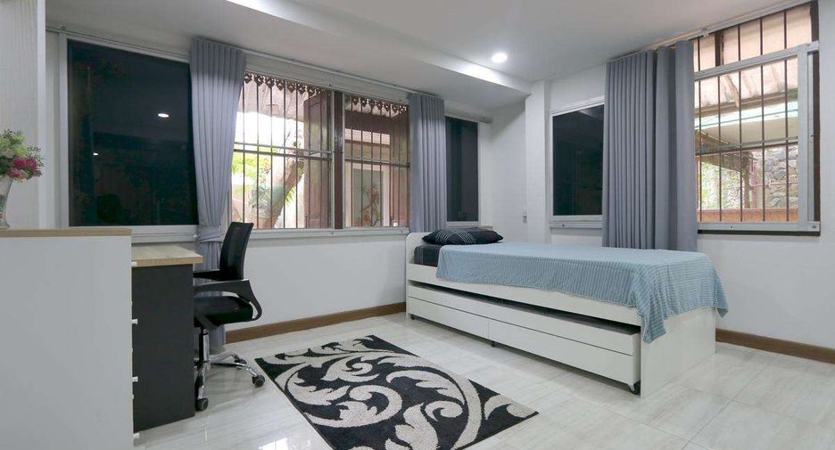 Haus zur Miete mit 3 Zimmer in Mueang Chiang Mai, Chiang Mai