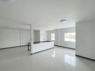 For sale 1 bed retail Space in San Sai, Chiang Mai