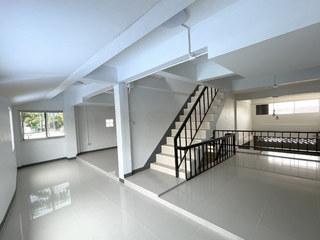 For sale 1 bed retail Space in San Sai, Chiang Mai