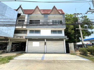 For sale 1 bed retail Space in San Sai, Chiang Mai