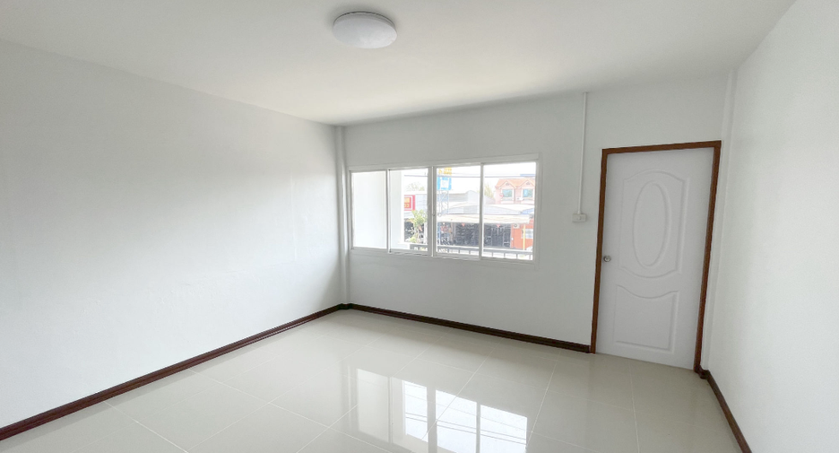 For sale 1 bed retail Space in San Sai, Chiang Mai