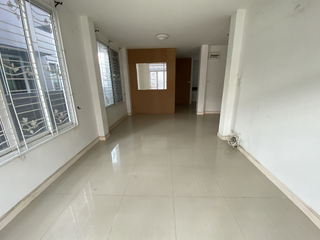 Haus zum Kauf mit 3 Zimmer in Bang Pa-in, Phra Nakhon Si Ayutthaya