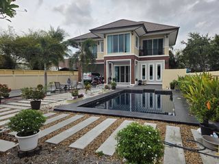 Casa en venta de 4 habitaciones en Hua Hin, Prachuap Khiri Khan