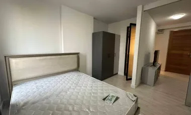 For rent studio condo in Huai Khwang, Bangkok