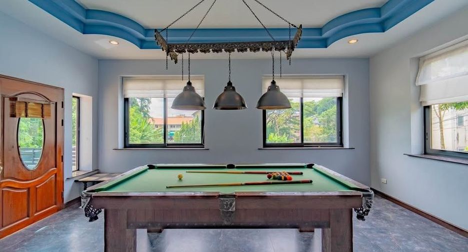 Haus zur Miete mit 5 Zimmer in Kathu, Phuket