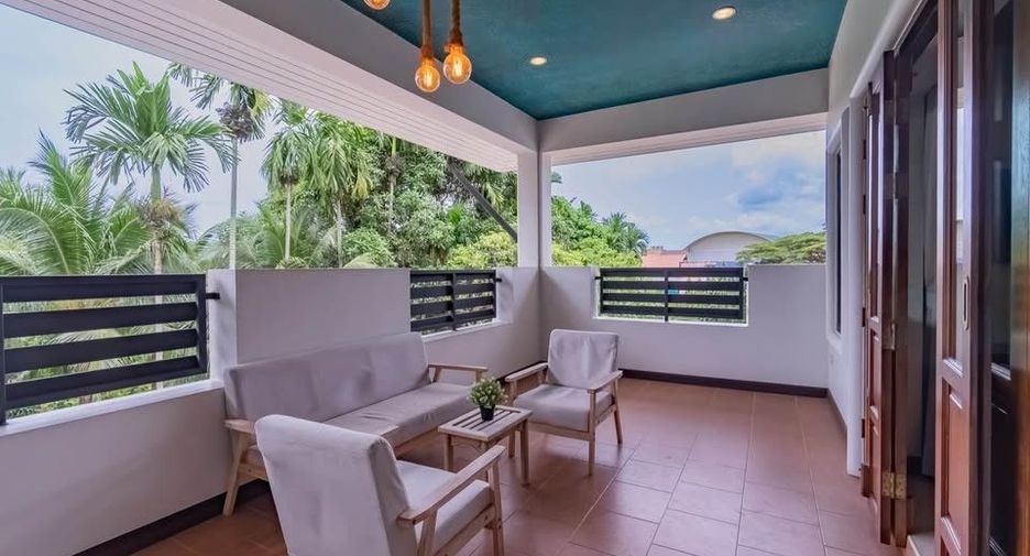 Haus zur Miete mit 5 Zimmer in Kathu, Phuket