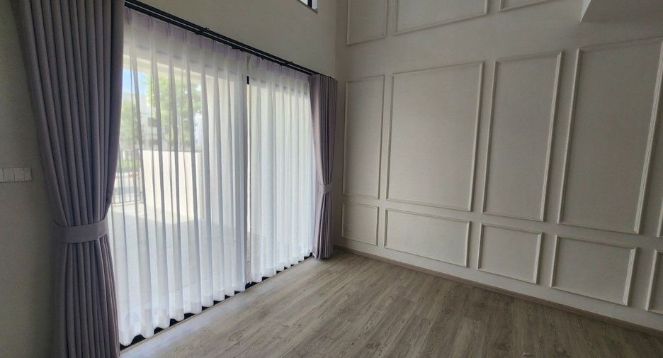 À louer 3 chambres maison à Bang Phli, Samut Prakan