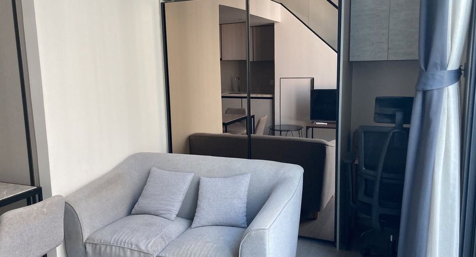 For rent 1 bed condo in Phaya Thai, Bangkok