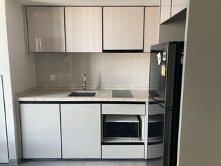 For rent 1 bed condo in Phaya Thai, Bangkok