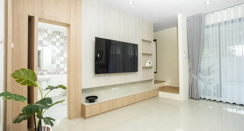 À vendre et à louer 3 chambres villa à Bang Lamung, Chonburi