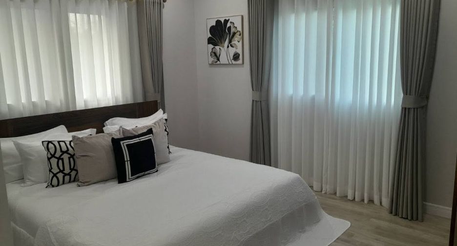 For sale 4 ベッドルーム house in Bang Lamung, Chonburi