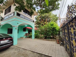 For sale 5 ベッドルーム house in Bang Phlat, Bangkok