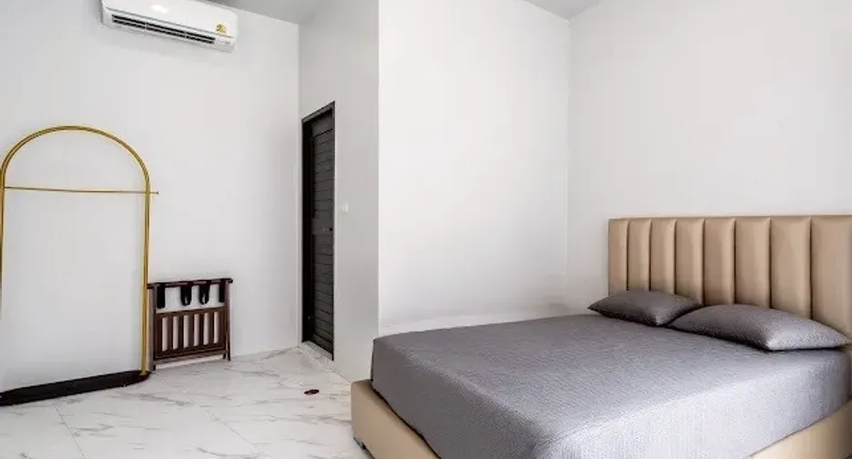 Villa en alquiler de 5 habitaciones en Kathu, Phuket