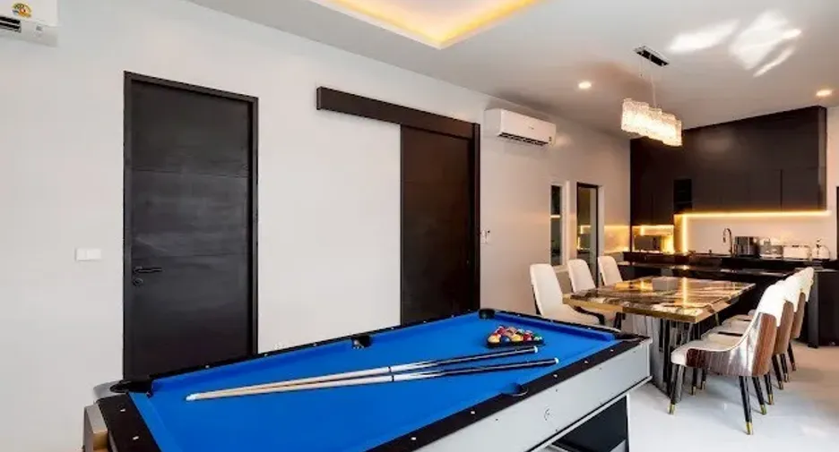 Villa en alquiler de 5 habitaciones en Kathu, Phuket