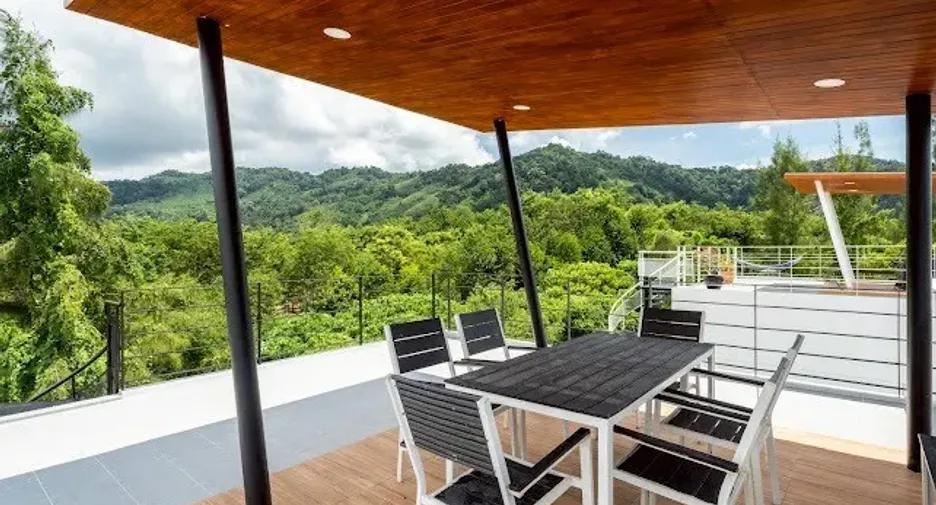 Villa en alquiler de 5 habitaciones en Kathu, Phuket