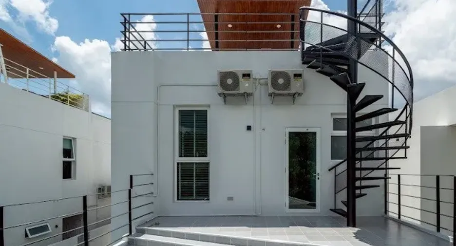 Villa en alquiler de 5 habitaciones en Kathu, Phuket