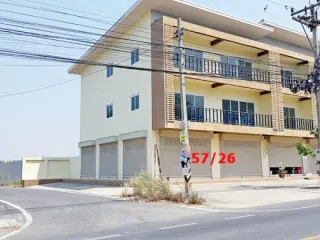 Gewerbefläche zum Kauf in Bang Lamung, Chonburi